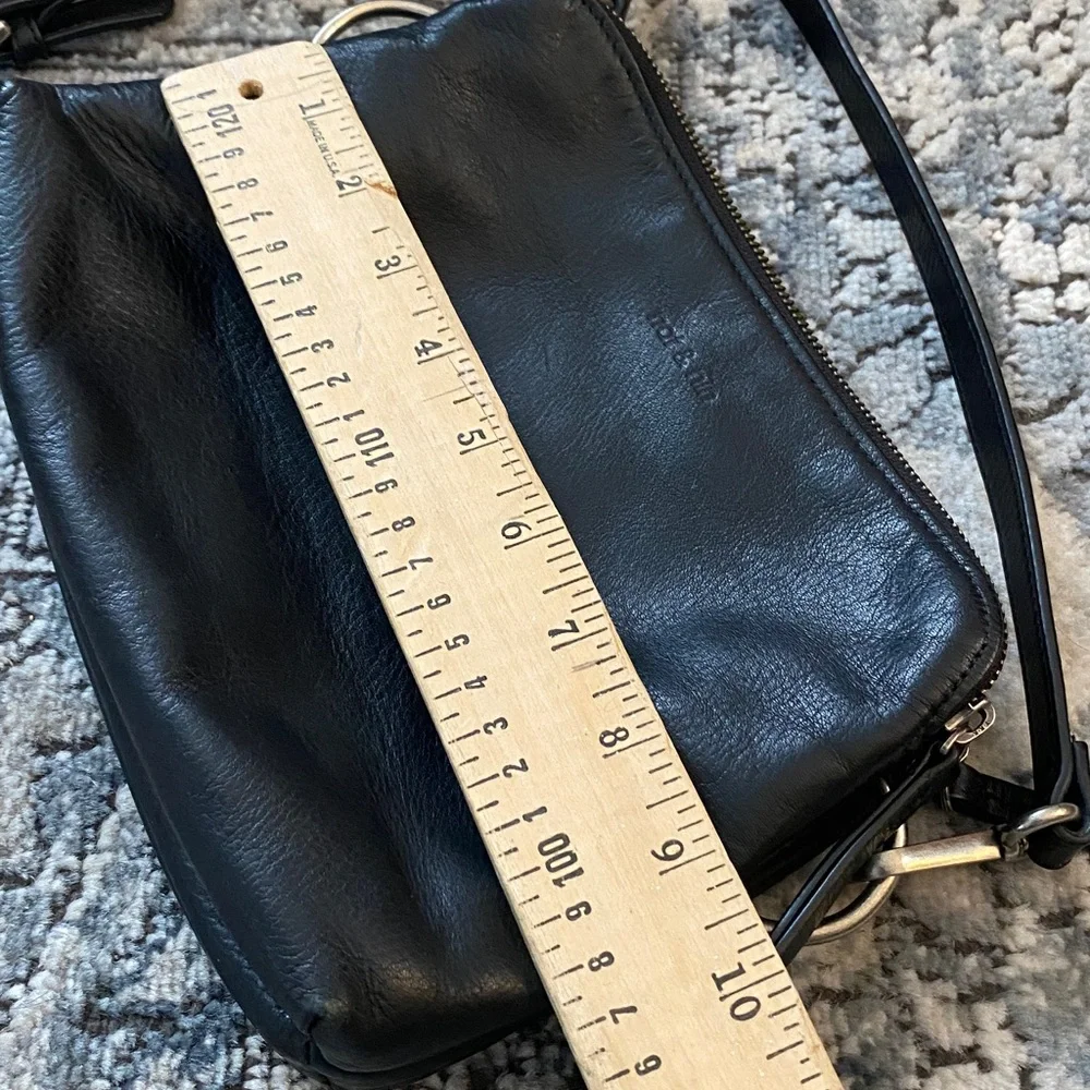 nat & nin  Leather Crossbody Bag - Picture 10 of 11